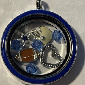 Dallas Cowboys NFL Memory Charm Locket w/ 22 IN chain NEW